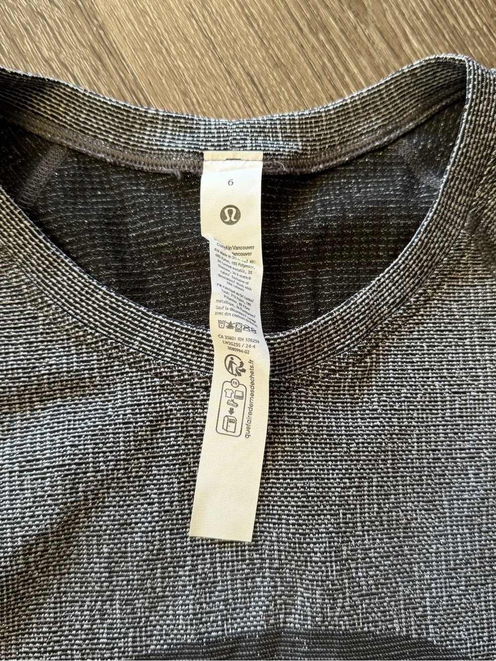 lululemon athletica Gray Seamless Long-Sleeve Performance Top - Picture 4 of 10